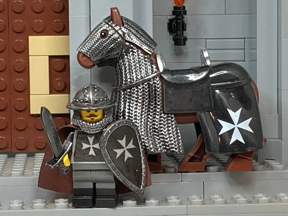 Heavy Cavalry Hospitaller Crusader w/Trusty Steed! (In Oxidized Iron)