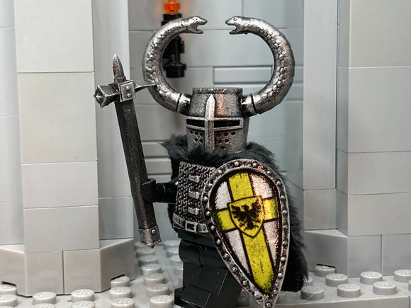 Teutonic Captain Crusader w/Custom Warhammer, Helm + Wings, Kite Shield, Hauberk!