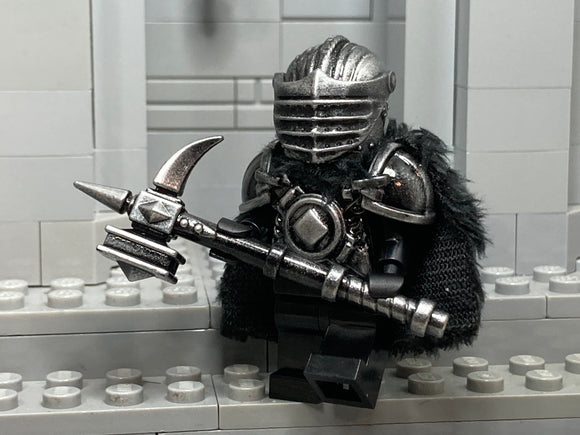 Custom Dark Warlord w/Latest 'Destroyer' Helm & Warhammer! (In Oxidized IRON)