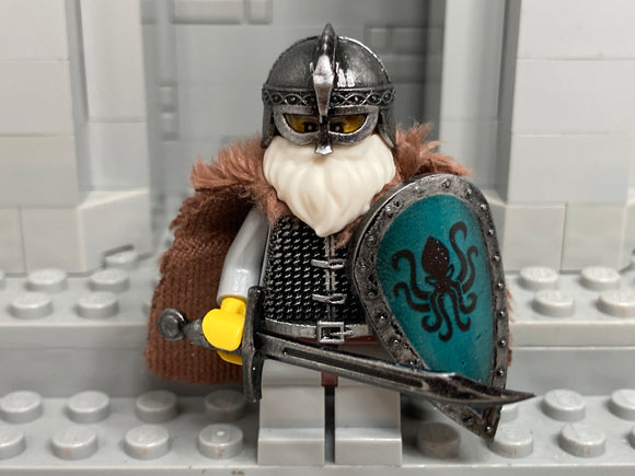 Kraken King w/Custom Hauberk, Helm, Falchion, & Kite Shield!