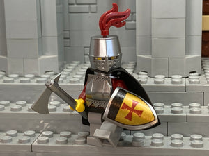 Little Armory Custom Knight w/Great Helm & Feather Plume! (in Metallic Silver)