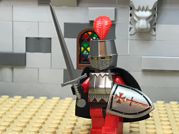 Little Armory Custom Knight w/Great Helm! (in Metallic Silver)
